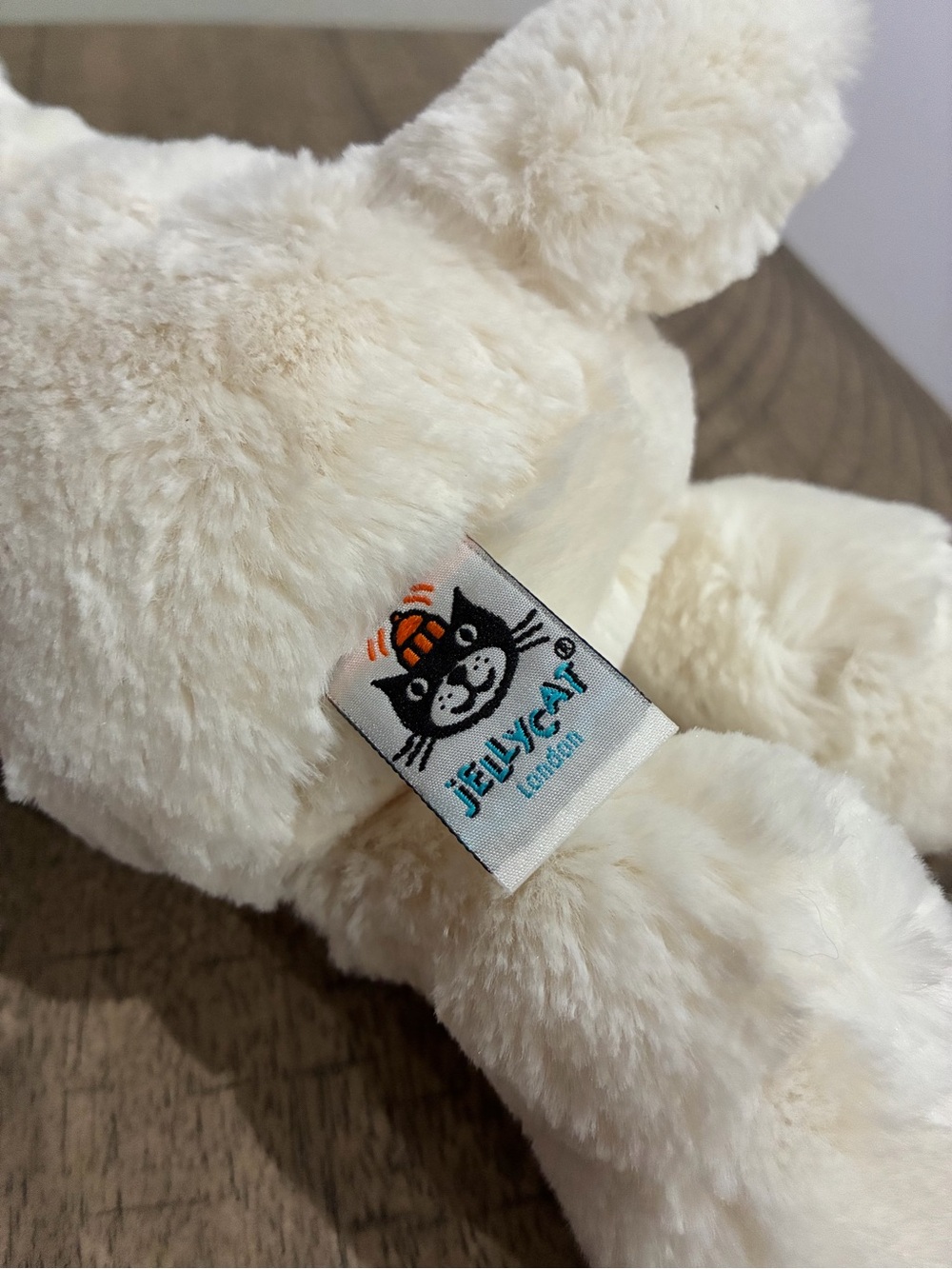 JELLYCAT London Bashful Lamb Medium Plush Animal Toy 12” Retired Lovey EXCELLENT - Picture 5 of 8